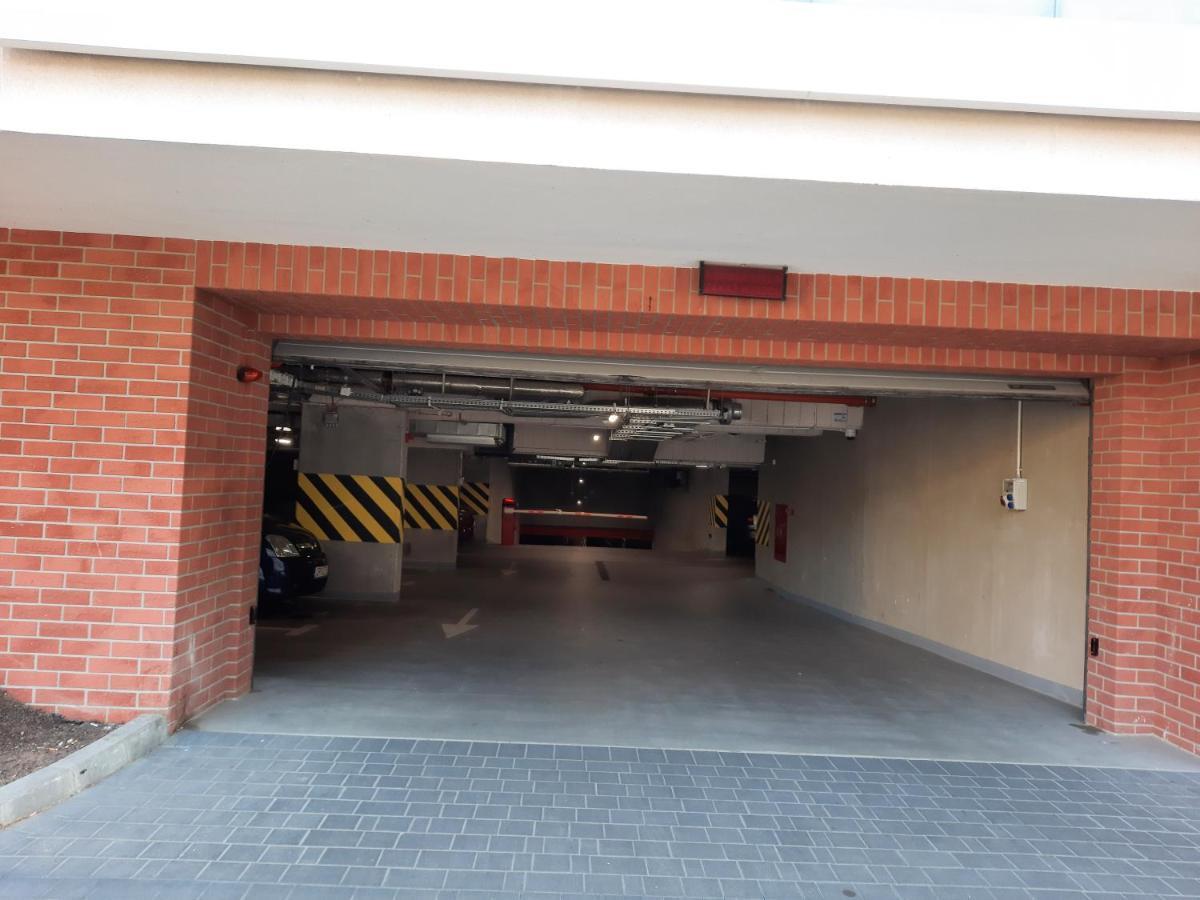 Gdansk Centrum - Apartament 3 - Pokojowy Z Duzym Tarasem Eksteriør billede